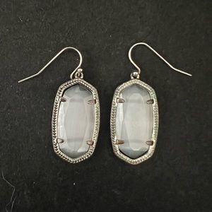 Kendra Scott drop earrings